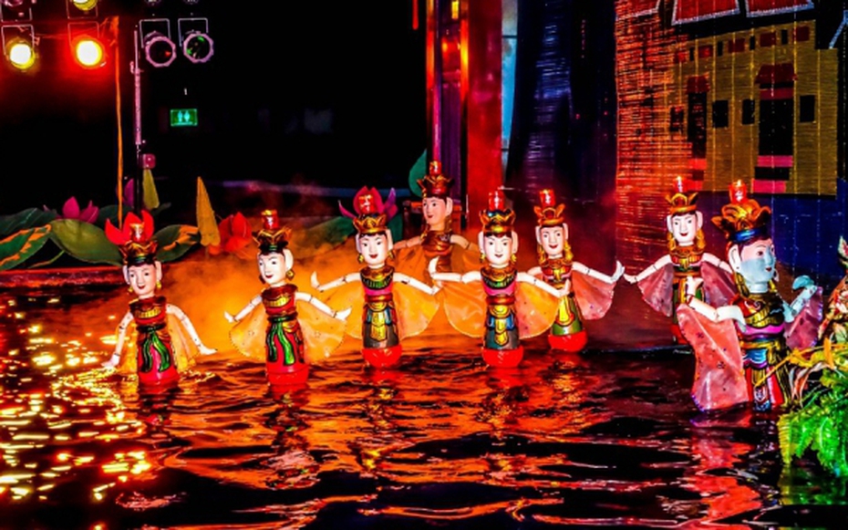 mua roi nuoc Thang Long